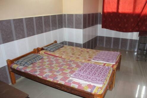 Hotel Manohar Guest House, Chiplun 3
